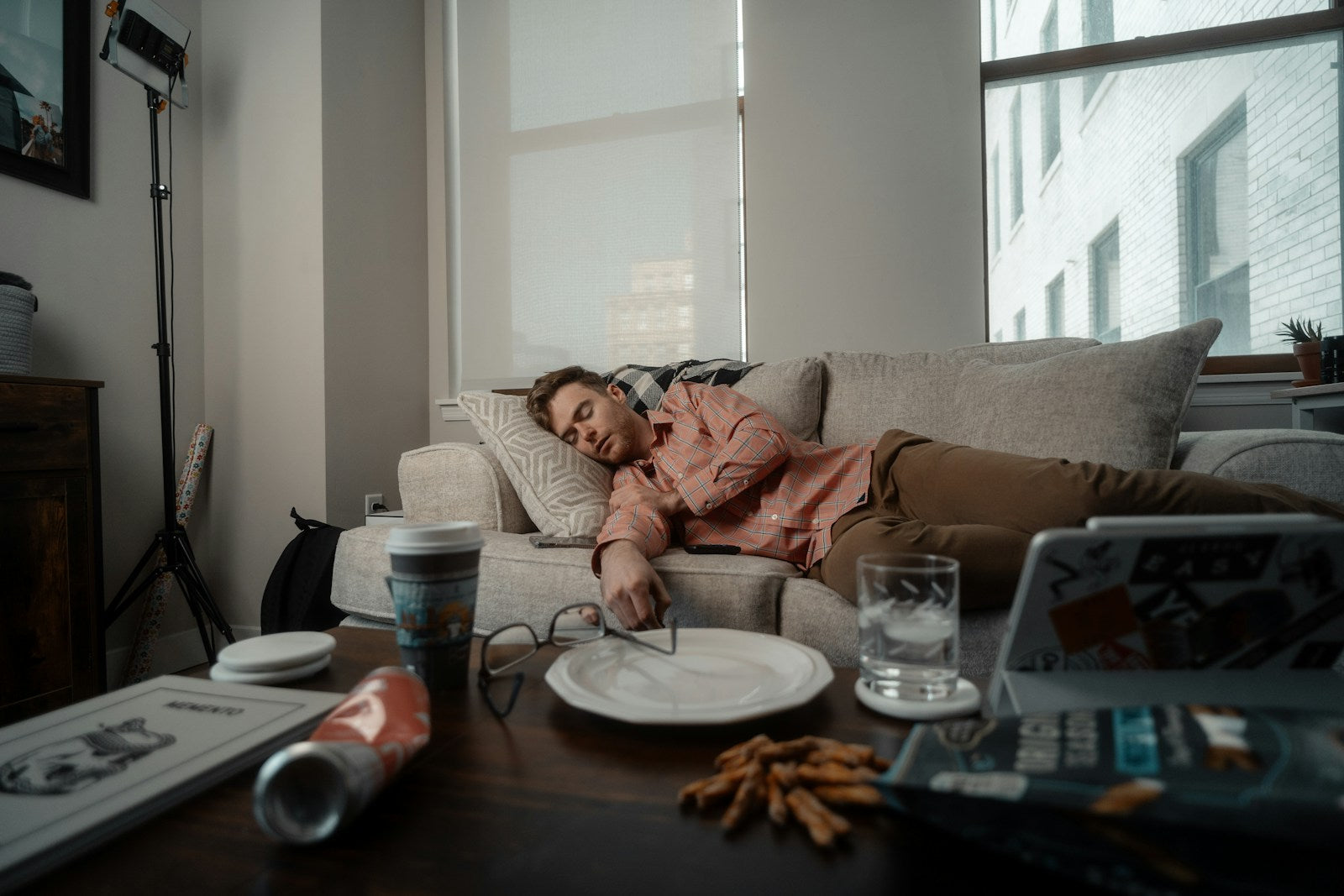 It Was Only a Nap: Six People Who Slept in Their Contact Lenses